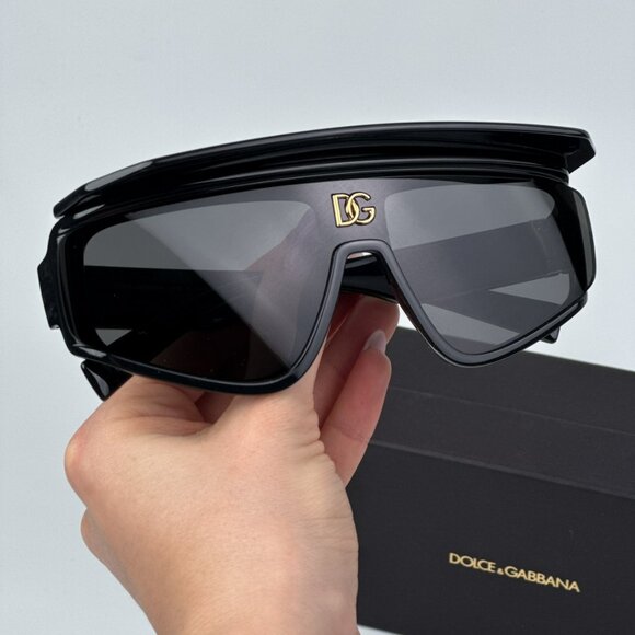 D&G DG6177 501/87 BRAND NEW Sunglasses Black Dark Grey Square Unisex main image 15